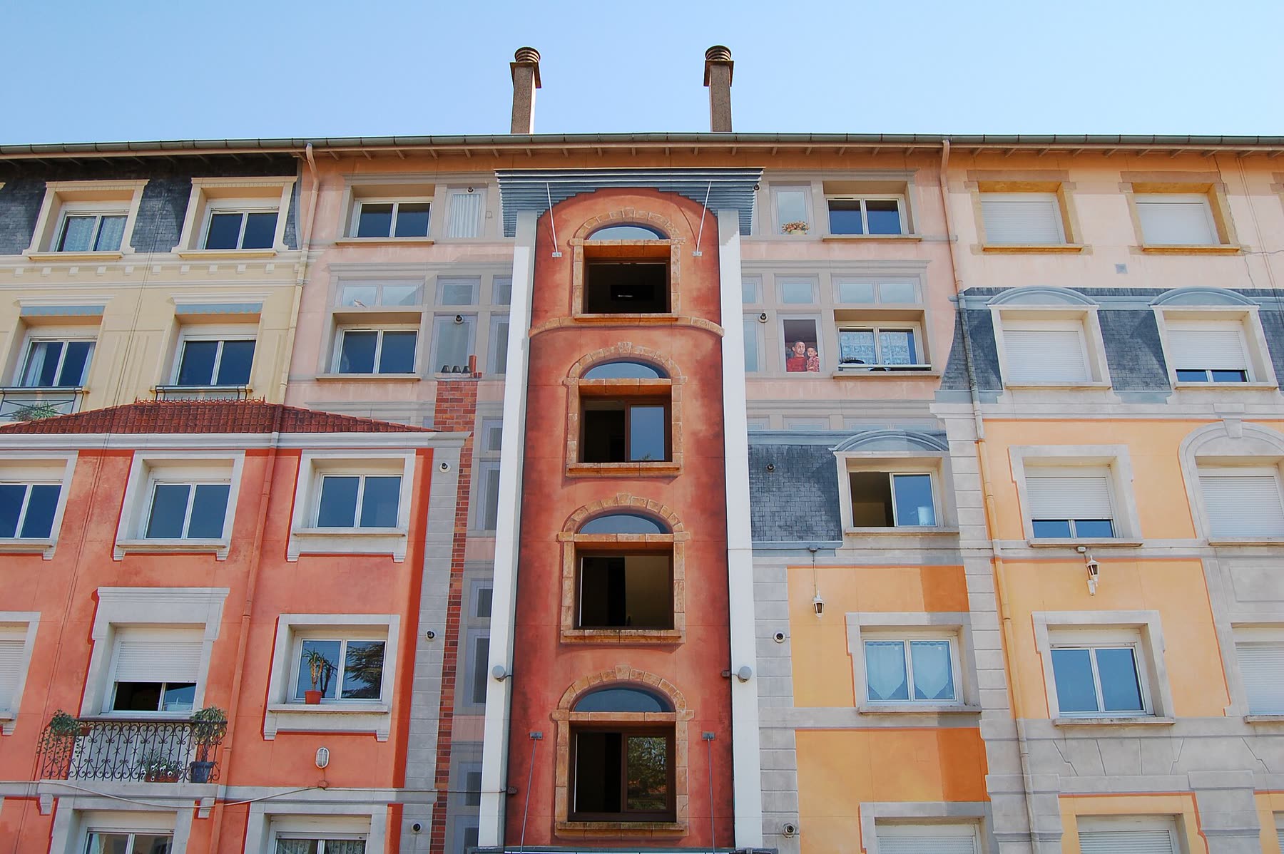 Bright apartment with balcony